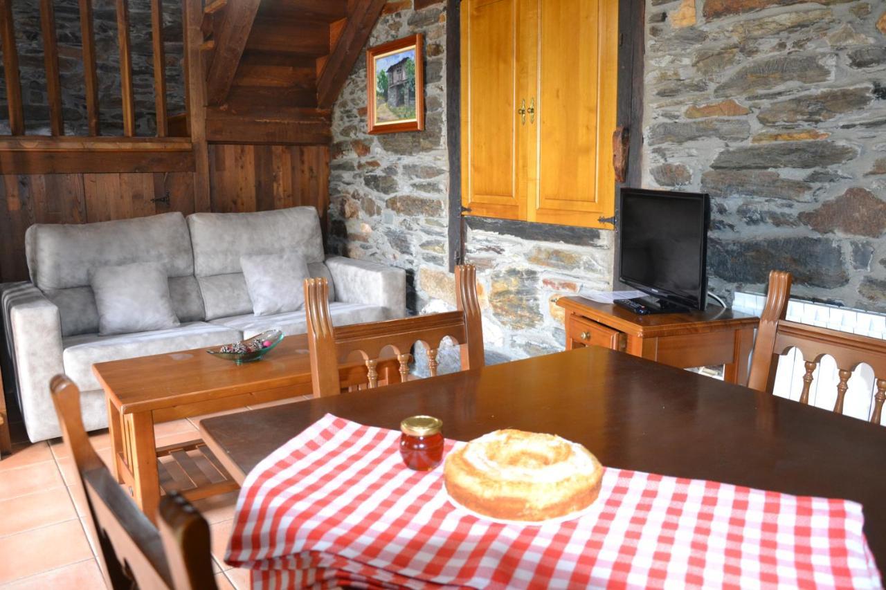 Apartamentos Rurales Ron Esterno foto