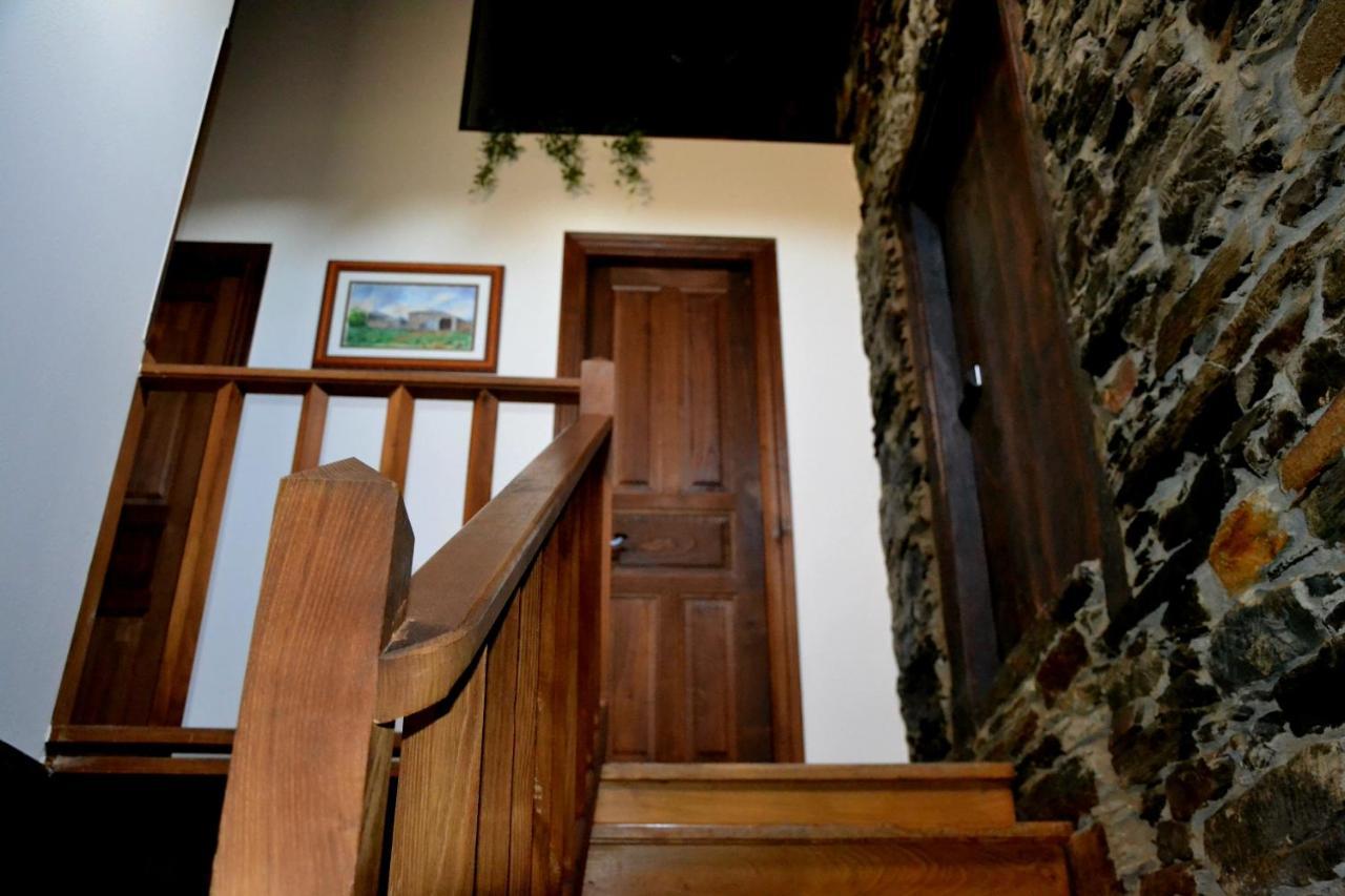 Apartamentos Rurales Ron Esterno foto