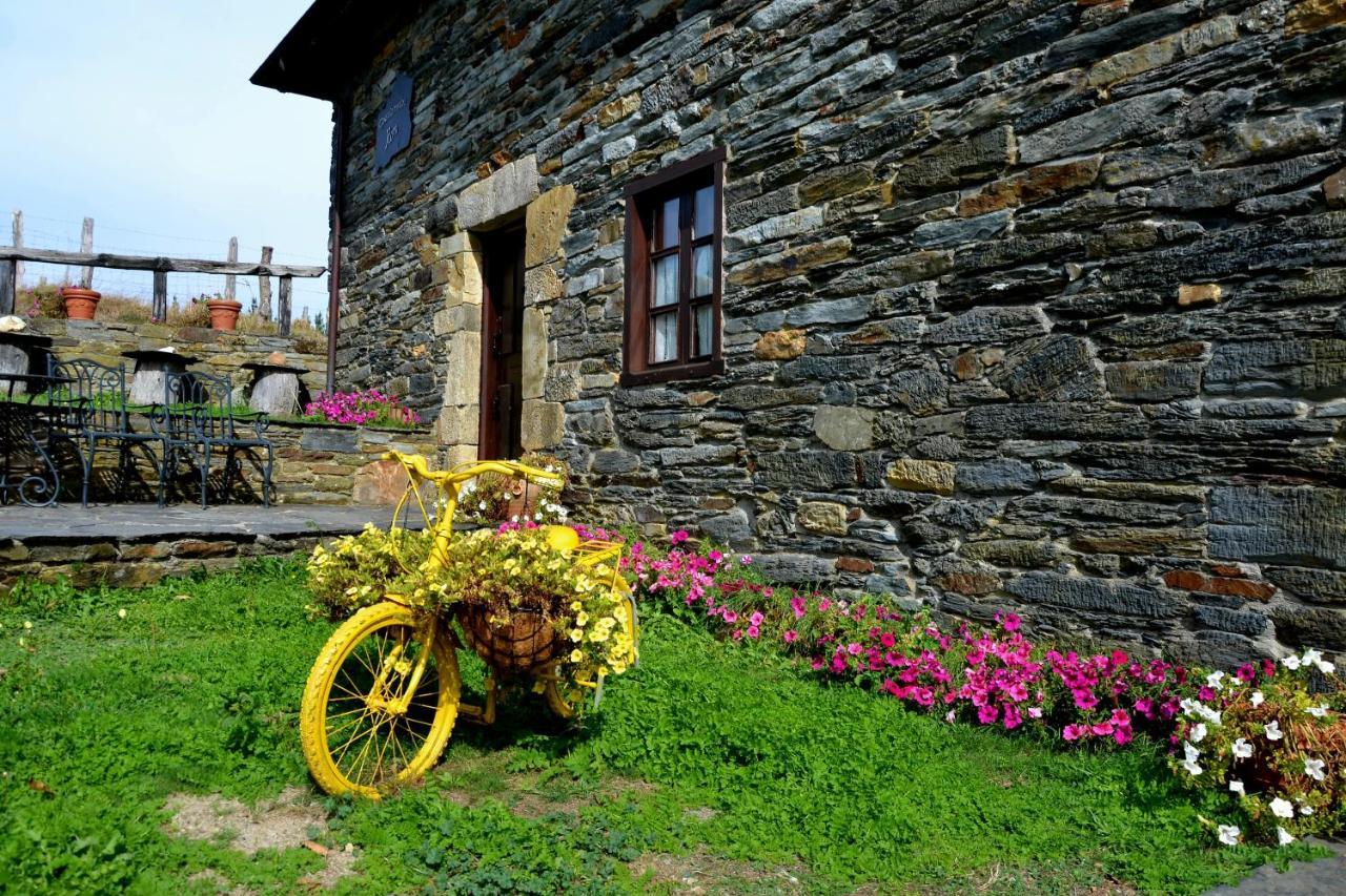 Apartamentos Rurales Ron Esterno foto