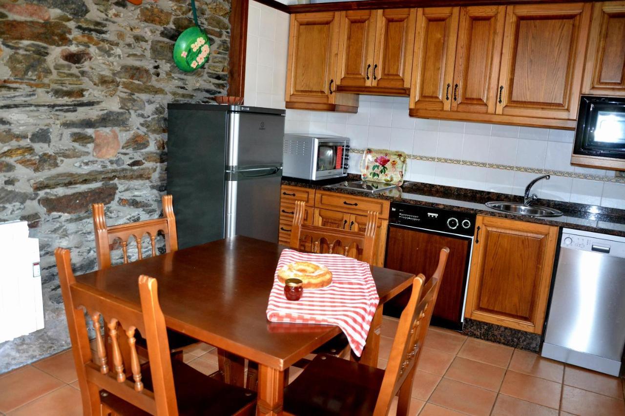 Apartamentos Rurales Ron Esterno foto