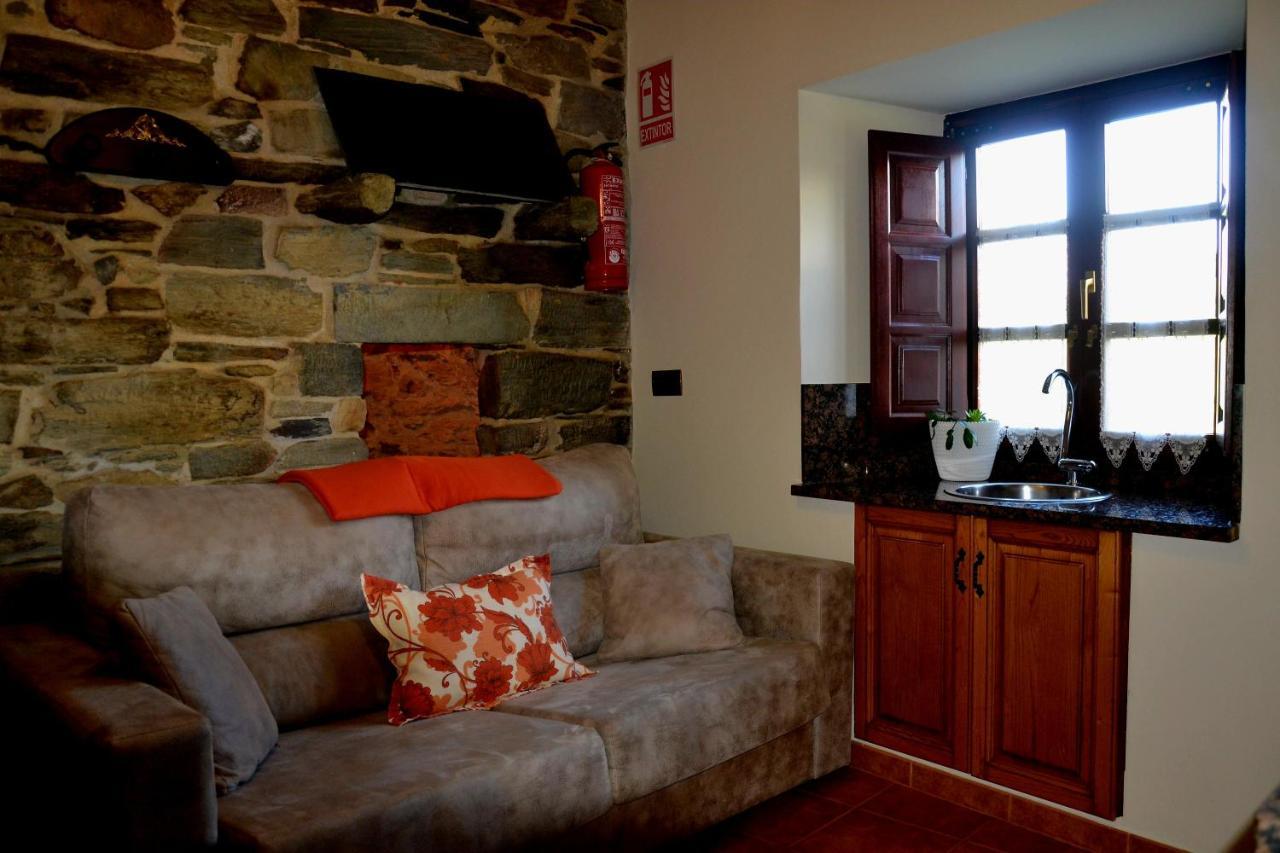 Apartamentos Rurales Ron Esterno foto